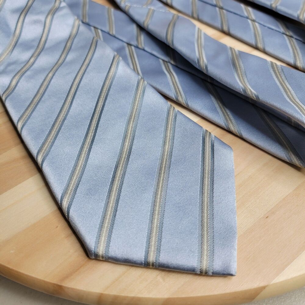Boggi Milano Made in Italy Tie Striped Blue Silver Gray 3.5" x 59.5 - Picture 2 of 16
